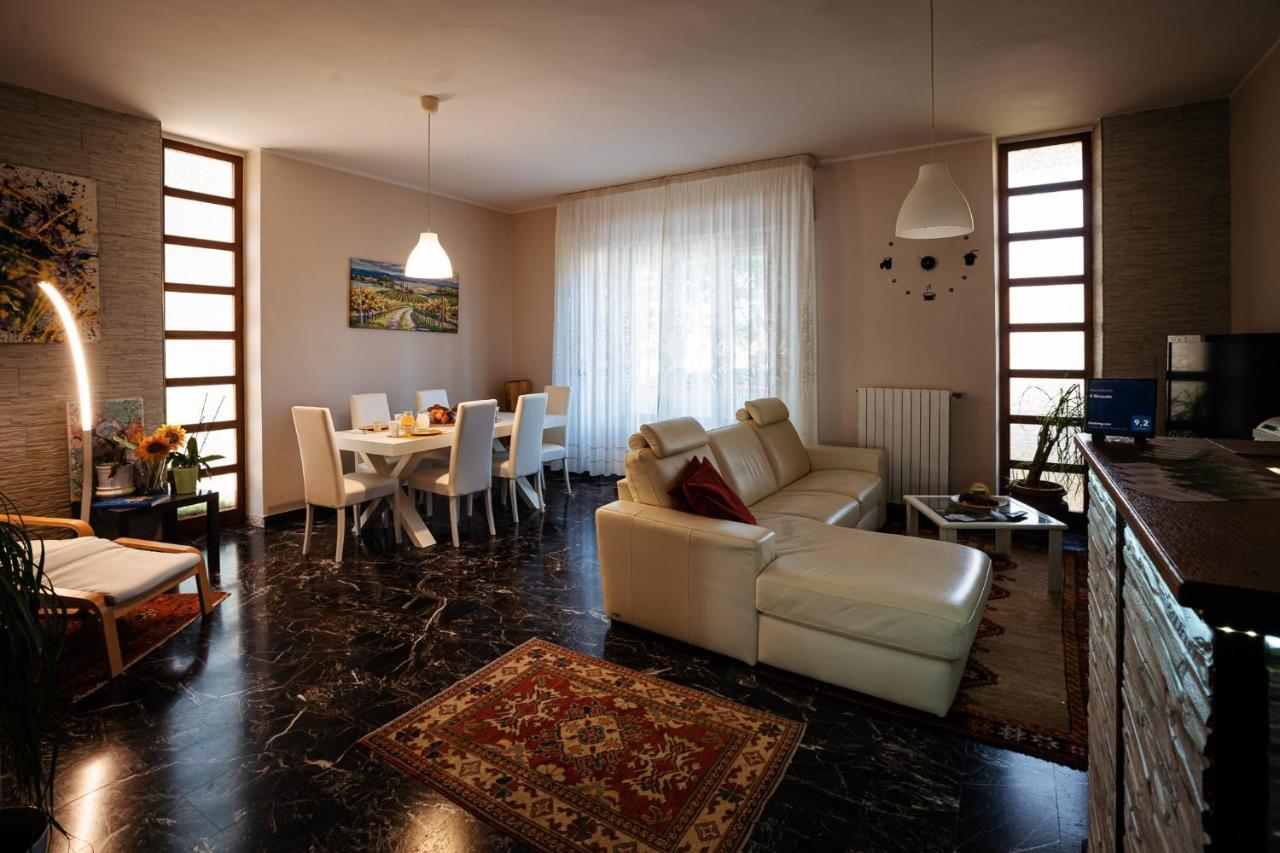Il Girasole Bed & Breakfast Basciano Екстериор снимка