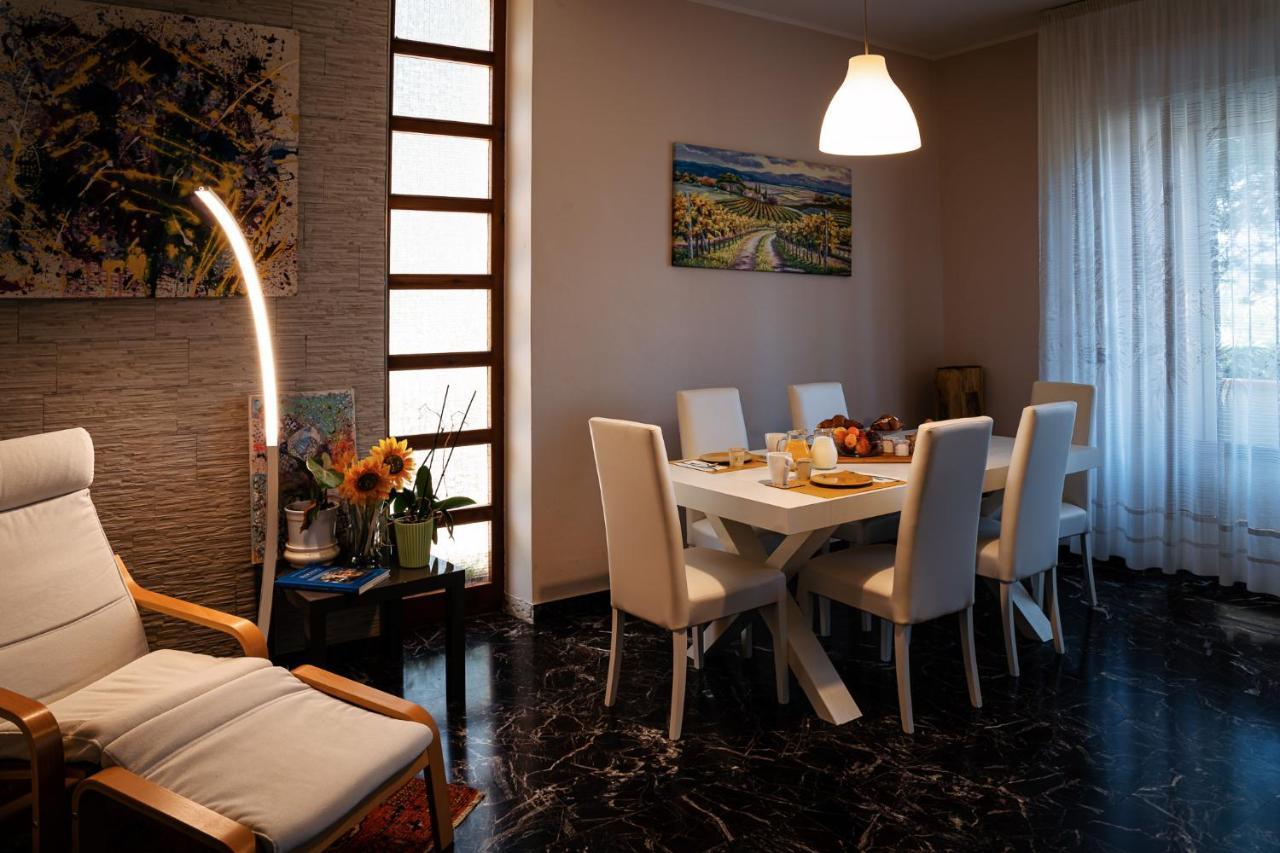 Il Girasole Bed & Breakfast Basciano Екстериор снимка