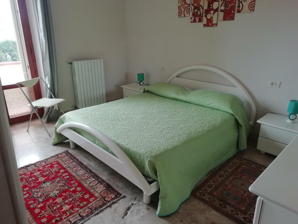 Il Girasole Bed & Breakfast Basciano Екстериор снимка